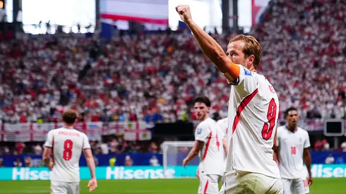 Harry Kane marcó doblete en la victoria de Inglaterra.