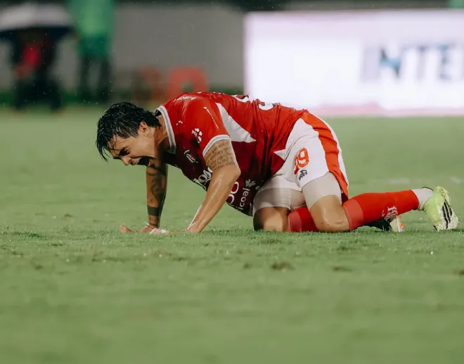 Diego Campos se quedó sin equipo luego de romperse los ligamentos (Instagram).
