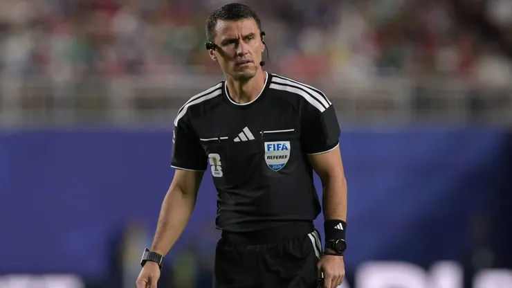 Ya quedó listo el árbitro para el Francia vs Paraguay.