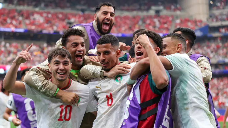 Azzedine Ounahi festeja el segundo de sus dos goles.