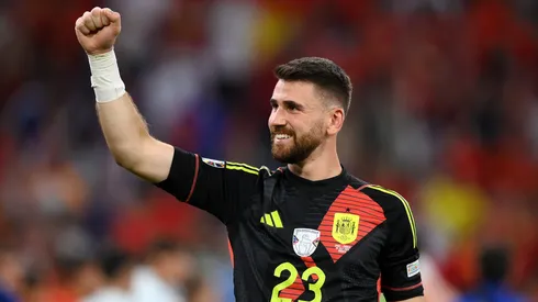 Unai Simón es el arquero titular de Luis de la Fuente.