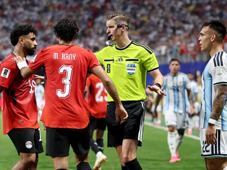 La fuerte decisión que tomó Letexier, el árbitro de Argentina vs. Egipto, tras la polémica