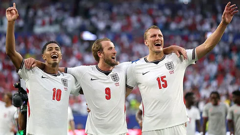 Las figuras de Inglaterra celebran el boleto a las semifinales del Mundial 2026.