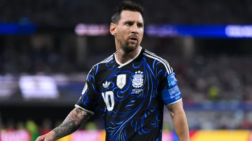 Leo Messi vestirá de azul ante los ingleses.