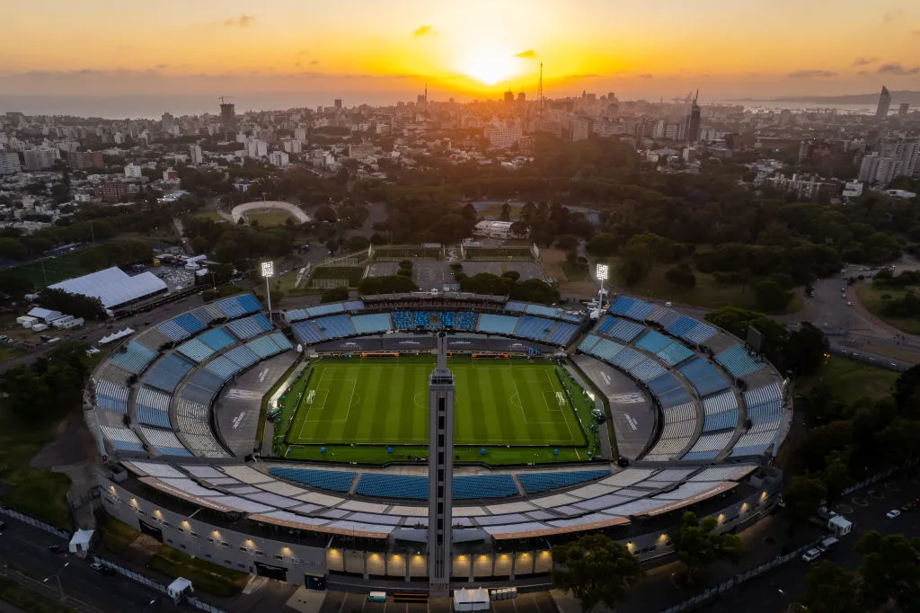 Vista aérea del Estadio Centenario, el coloso de Montevideo (Getty Images).