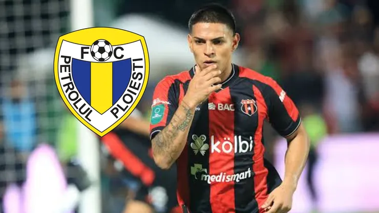Alejandro Bran sonríe en su nuevo club