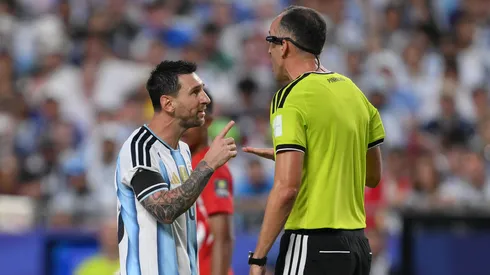 La IFAB admite el grave error del VAR que favoreció a Argentina