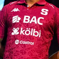 “Firmó contrato”: Saprissa se asegura a una joya para reforzar un puesto clave